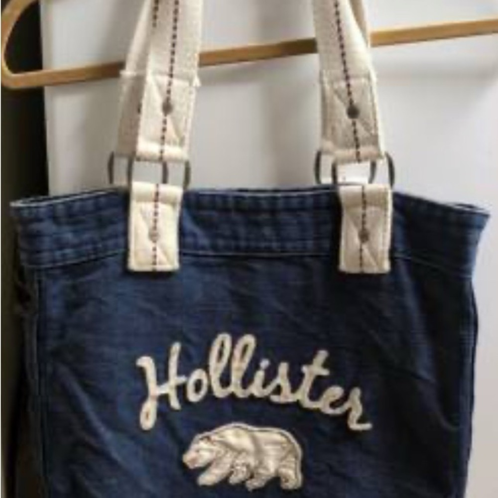 Hollister denim tote bag. embroidered Bear and 1922